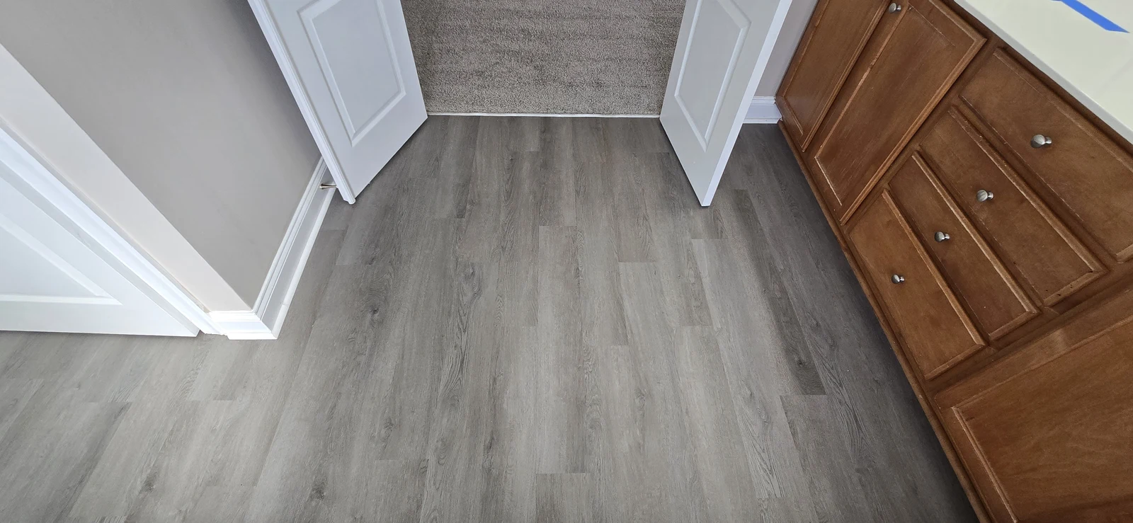 Modern Bathroom & Fixture Retrofit Upgrade